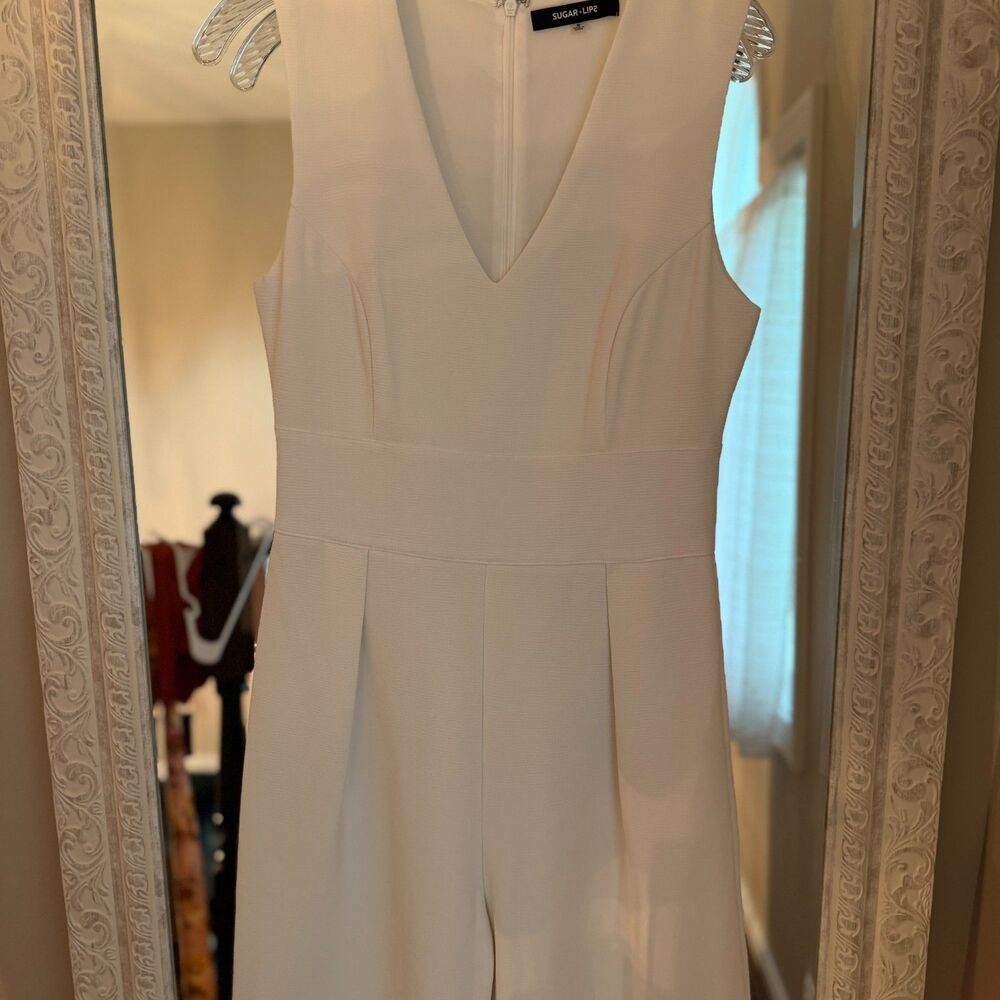 White Wide Leg Jumpsuit, V Neck, Sugar+Lips, Bridal, Wedding, NWT, M - Picture 3 of 7